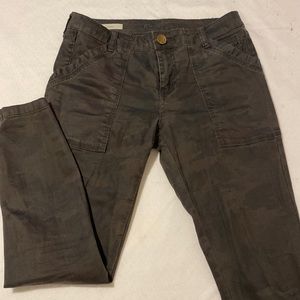 Kut From the Kloth Camo Ankle Skinny Pants